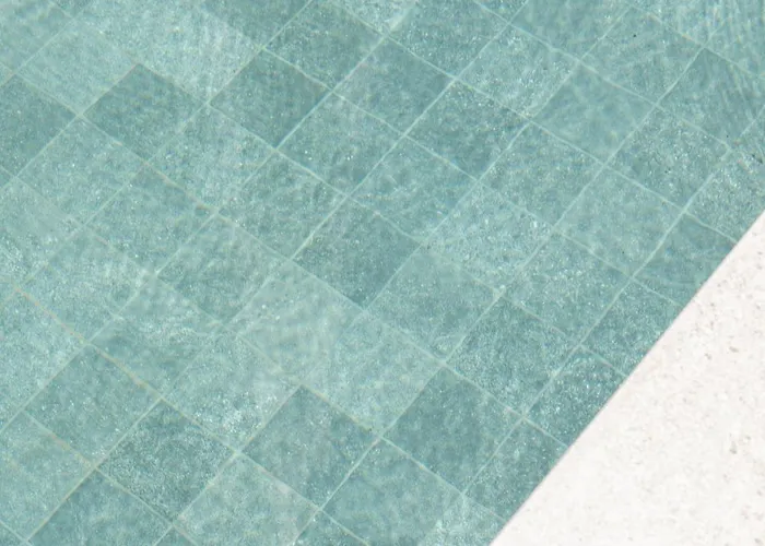 Nuca Mykonos プラティス・ヤロス