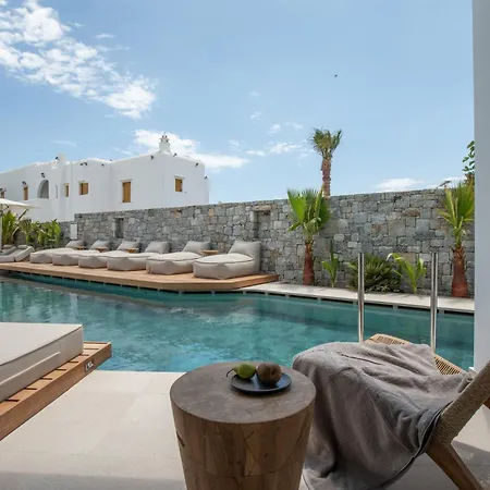 Nuca Mykonos 4* Platis Gialos