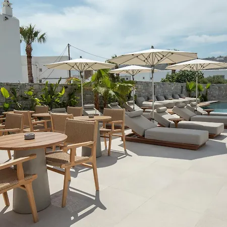 Nuca Mykonos بلاتيس يالوس