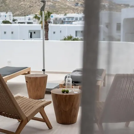 Nuca Mykonos 4*