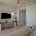 Nuca Mykonos Platys Gialos (Mykonos)